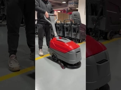 Szorowarka FS17B można łatwo złożyć i przechowywać.