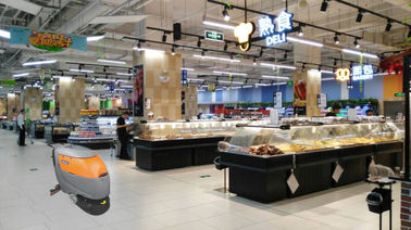 Szary kolor zasilany bateryjnie scrubber podłogi w supermarkecie i sklepie